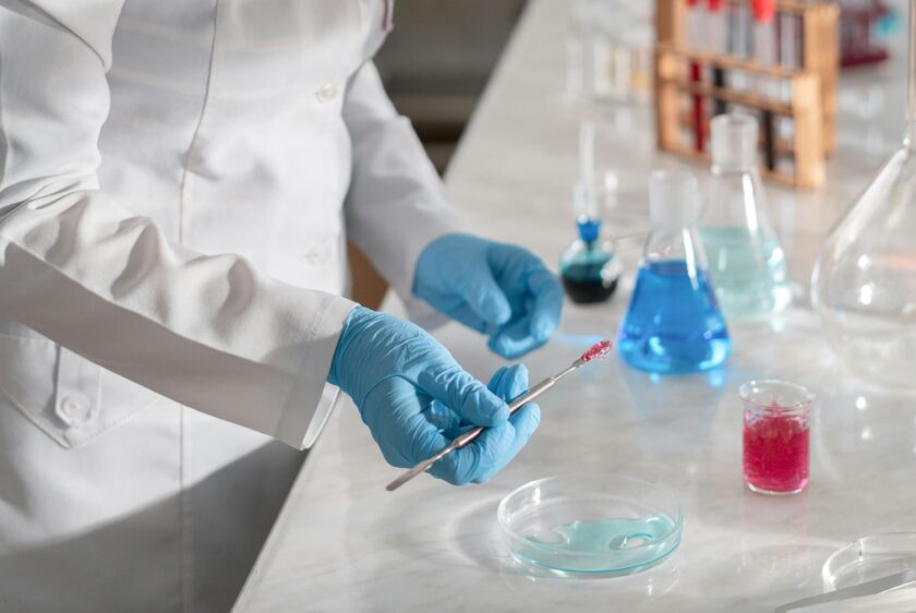Uses of Laboratory Glassware in Different Industries