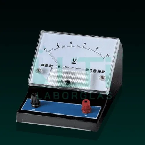 13760-Voltmeter