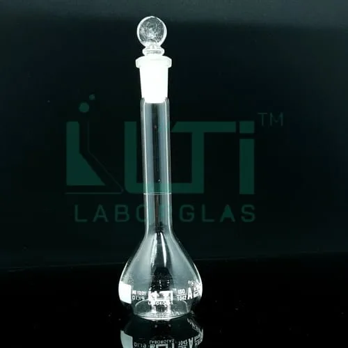 2980-CLEAR GLASS WIDE MOUTH VOLUMETRIC FLASK WITH SOLID GLASS STOPPER, CLASS A, SERIALIZED WITH INDIVIDUAL CERTIFICATE (USP)
