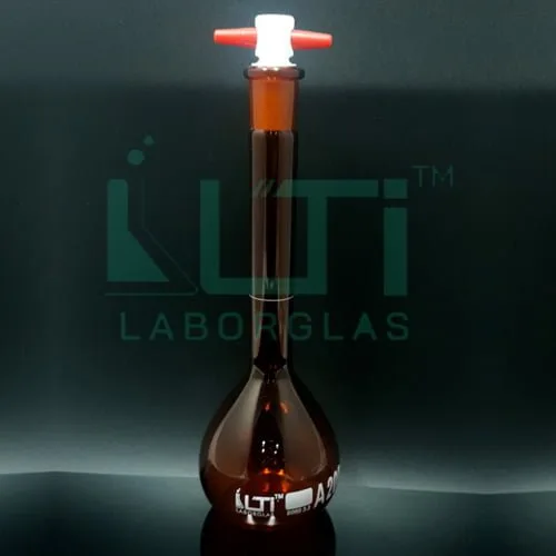 3020-AMBER GLASS VOLUMETRIC FLASK WITH PTFE STOPPER, CLASS A, USP STANDARD WITH INDIVIDUAL CERTIFICATE